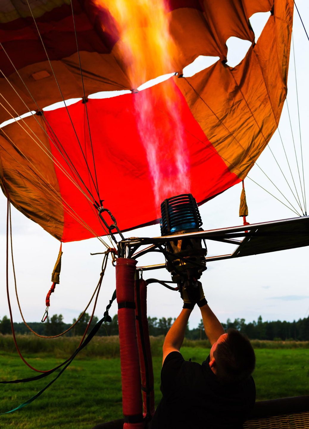 pilote montgolfière perigord activite insolite dordogne vallee perigord noir ldd