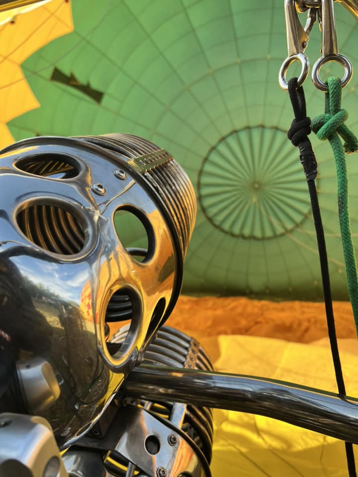 preparation vol touristique montgolfière perigord activite insolite dordogne vallee perigord noir 2