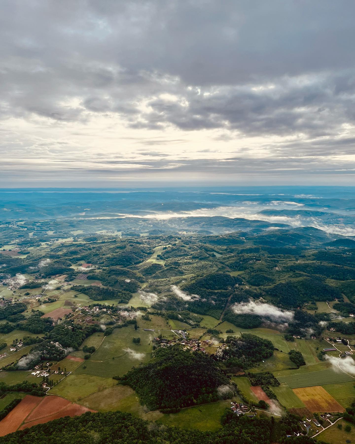 vue vallee dordogne ballon montgolfière perigord experiences unique dordogne 3