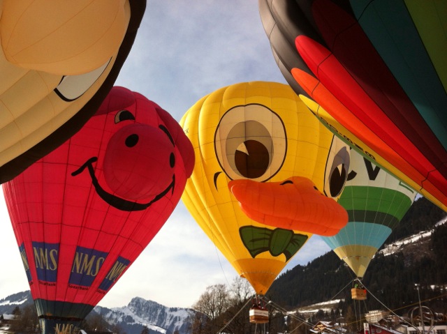festival ballon chateau oex 2014 suisse evenement quoi neuf dordogne montgolfiere du perigord