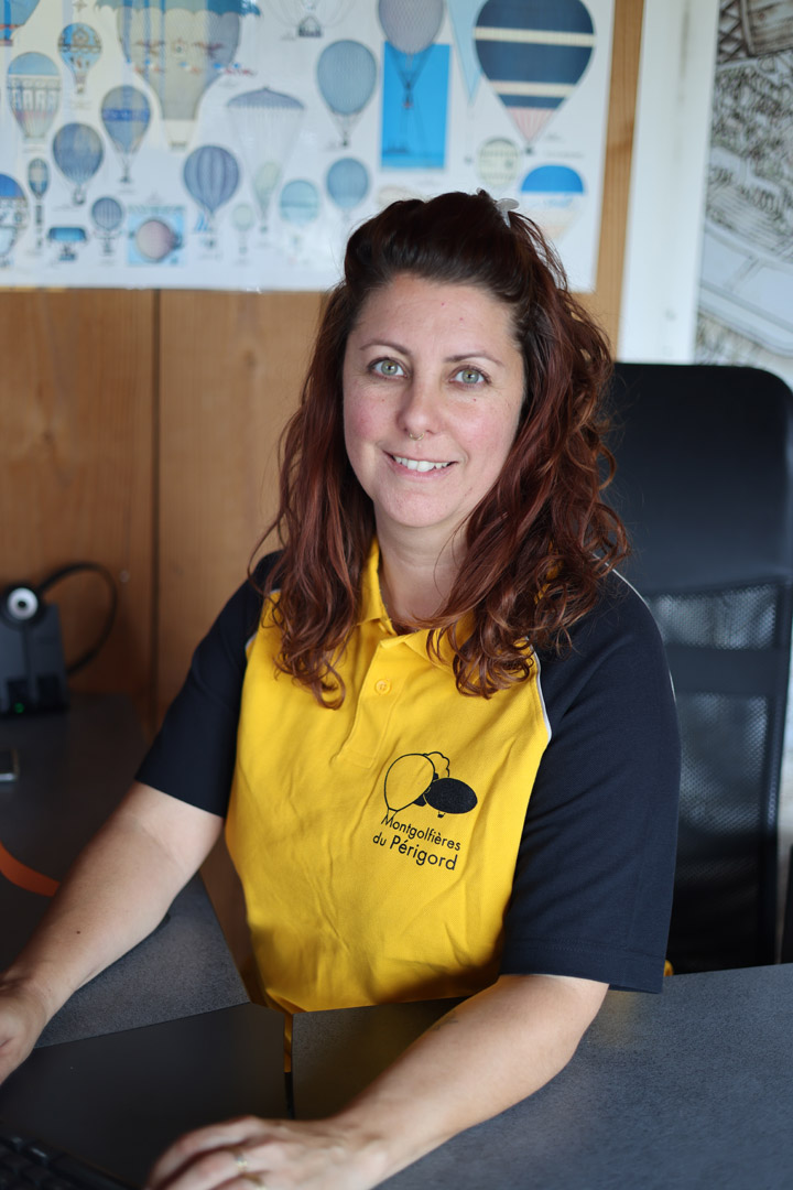 gaëlle smaltz secretaire receptionniste equipe montgolfieres du perigord compagnie vol ballon dordogne