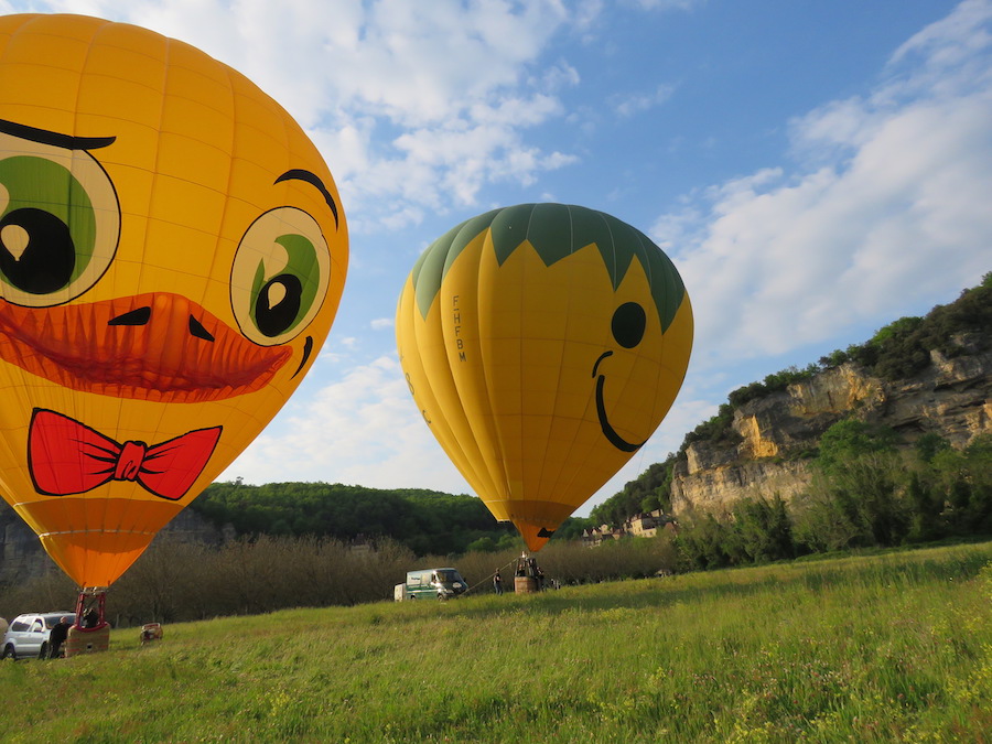 nouveau ballon montgolfiere duck dordogne actualite montgolfiere du perigord