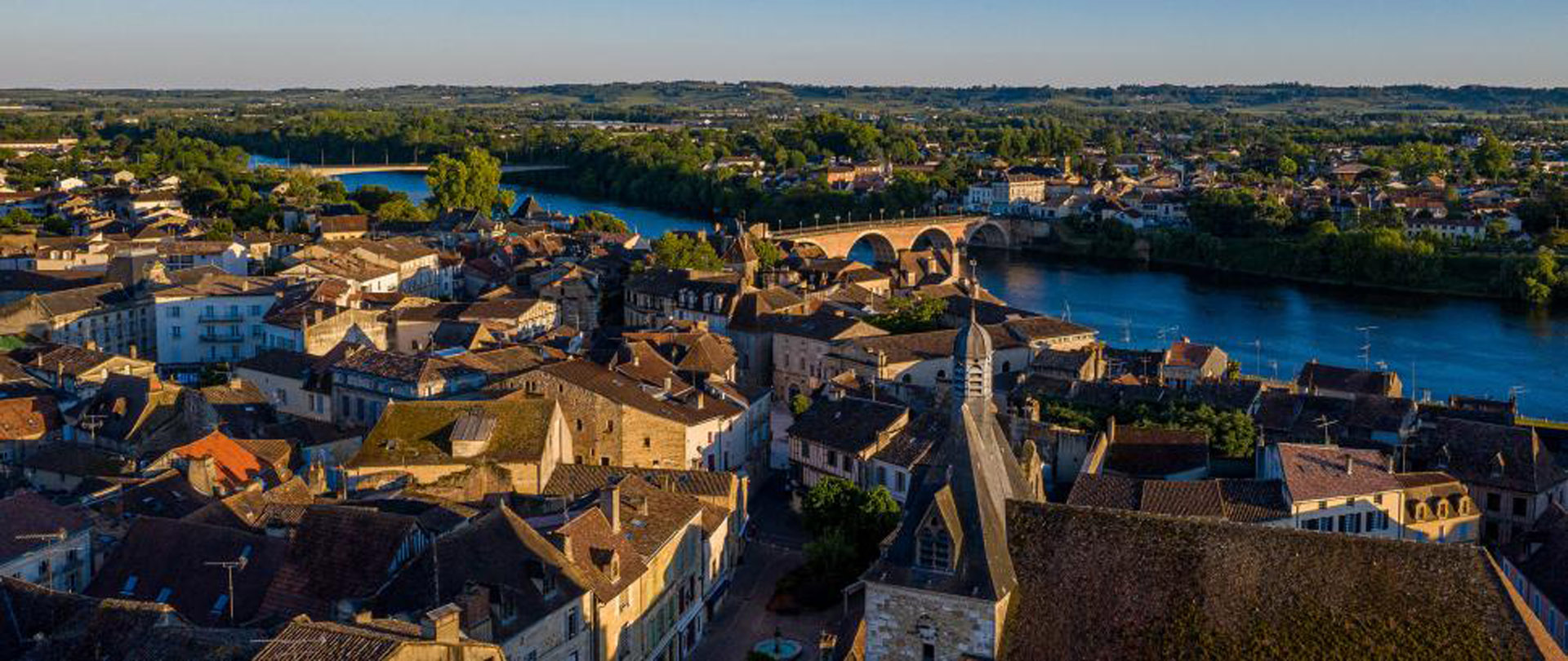 presentation pays bergerac tourisme partenaire vol montgolfiere du perigord dordogne 2