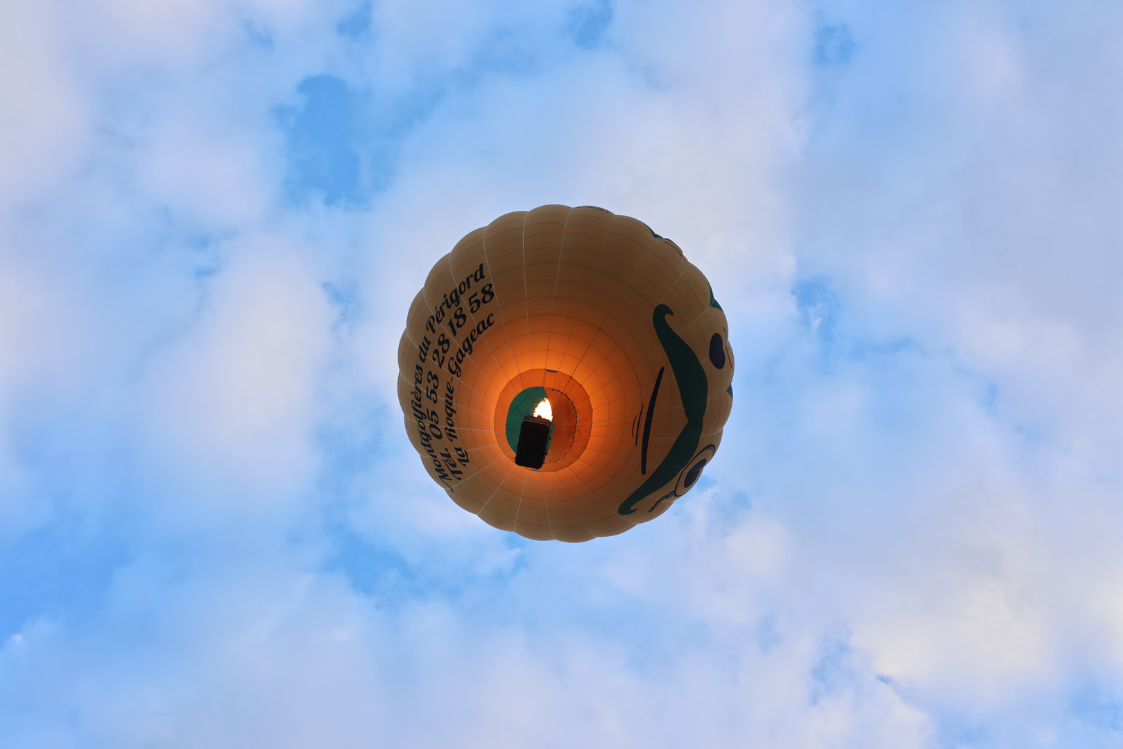 vol enfant famille touristique montgolfière perigord activite insolite dordogne vallee perigord noir 3